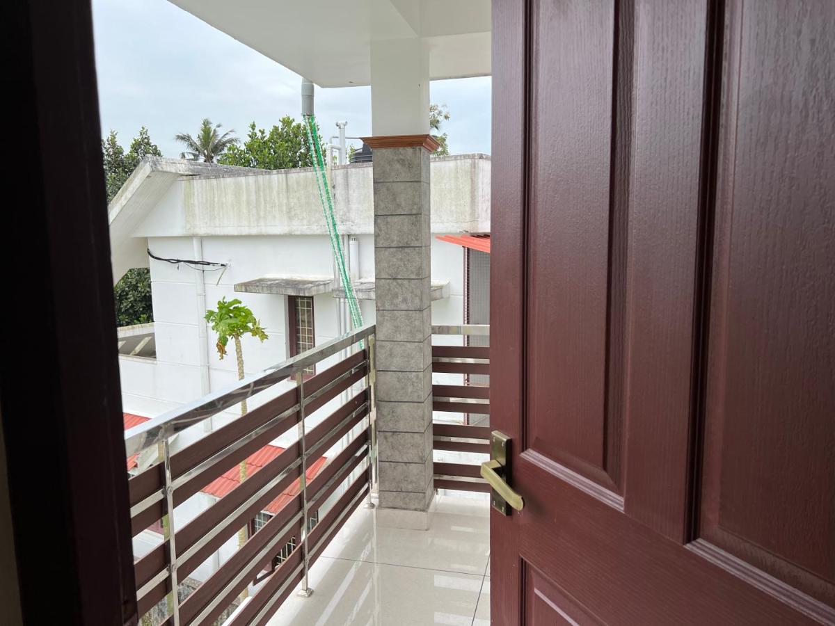 Pullad Villa Aranmula Exterior foto