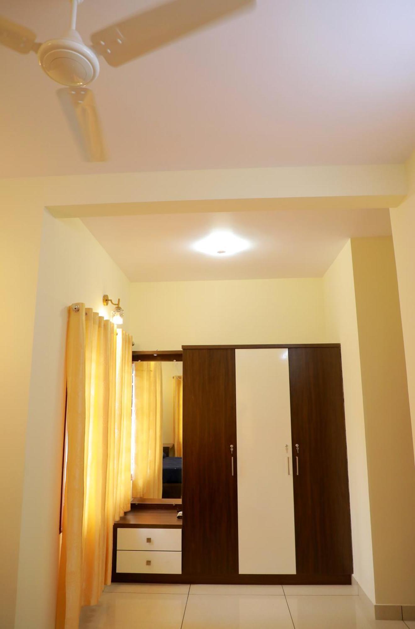 Pullad Villa Aranmula Exterior foto